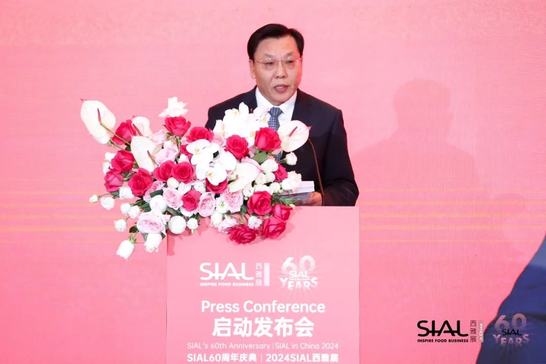 中國商業(yè)聯(lián)合會(huì)黨委副書記、執(zhí)行會(huì)長王民